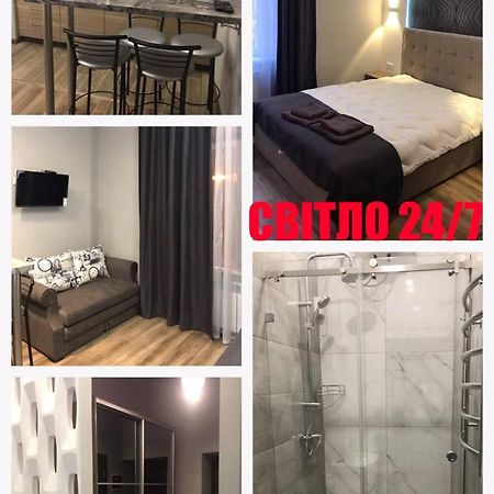 New Appartment-Studio Іn The Center Of リヴィウ エクステリア 写真